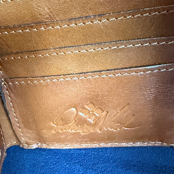 Patricia Nash Tan Leather Kiss-Lock Coin Wallet - Picture 4 of 9